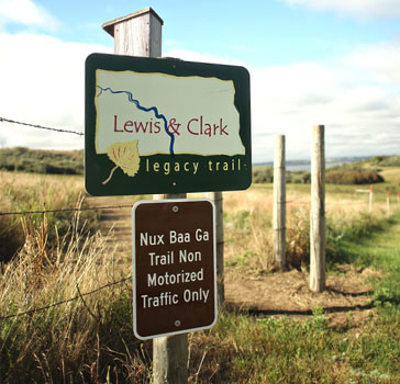 Signage on the Nux Baa Ga Trail